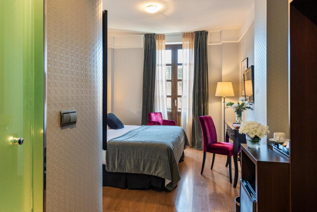 Classic Double or Twin Room
