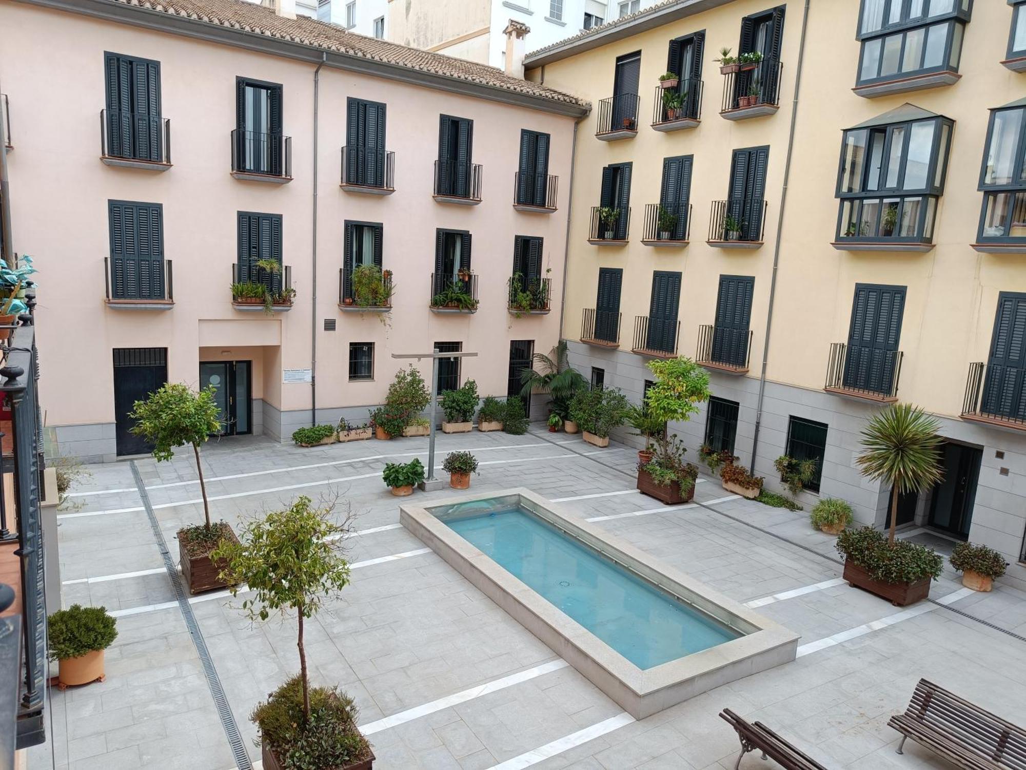 Two-Bedroom Deluxe Apartment Balcony
