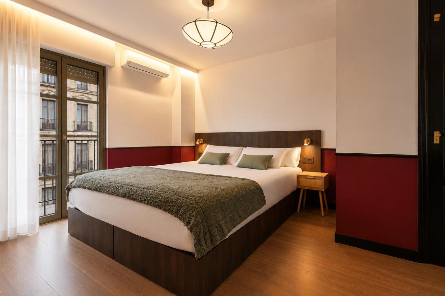 Deluxe Apartment