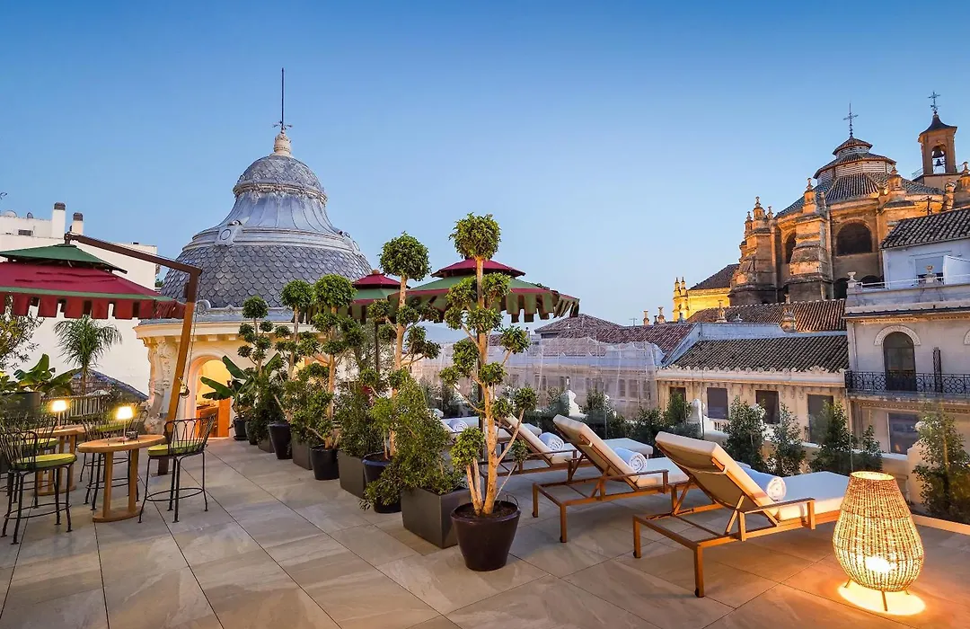 Palacio Gran Vía, a Royal Hideaway Hotel-1