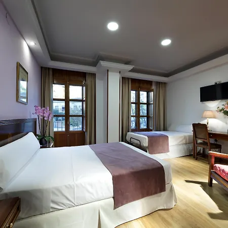 Boutique Hotel Luna Triunfo Granada-3