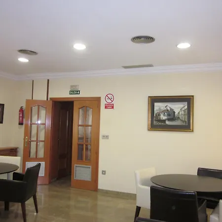 Hotel Elena María-2