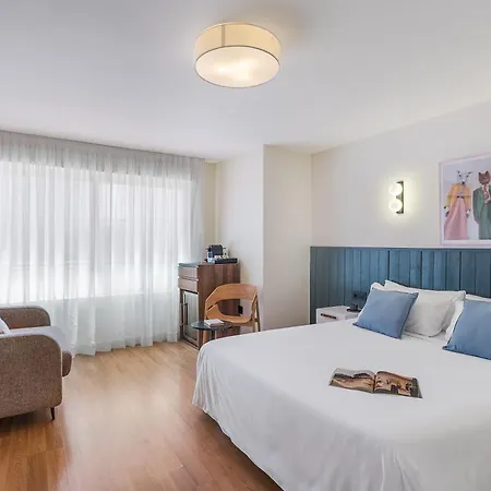 Granada Suites By Olala Homes-2