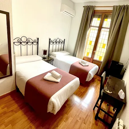 Arteaga Hostal&Baños Arabes Elvira-2