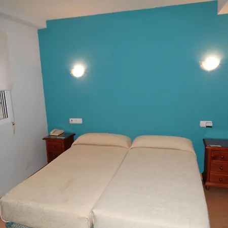 Hostal La Redonda-3