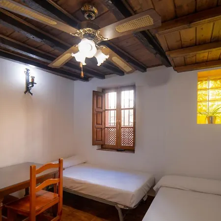 Apartamentos La Miga-3